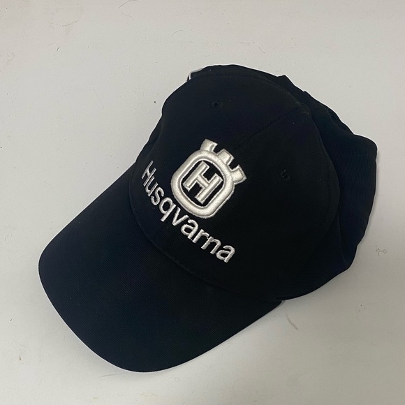 Husqvarna hat in very good condition - Picture 2 of 3